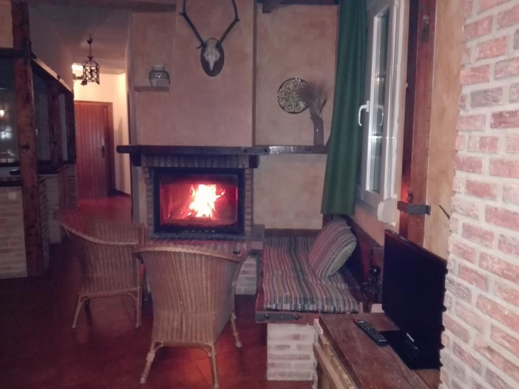 Casas Azahar-Alucema Guest House Захара де ла Сиера Екстериор снимка