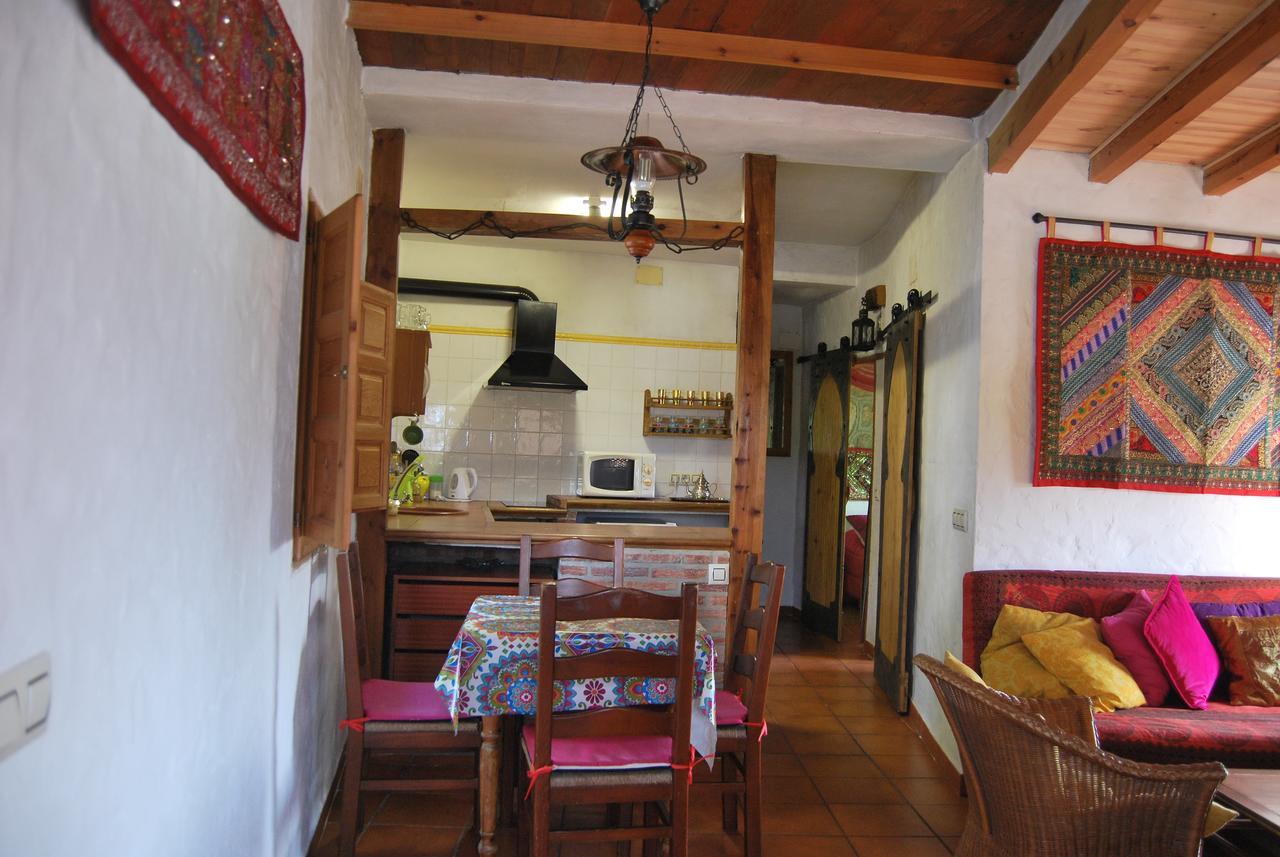 Casas Azahar-Alucema Guest House Захара де ла Сиера Екстериор снимка